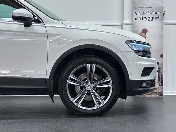 Volkswagen Tiguan 7 of 26
