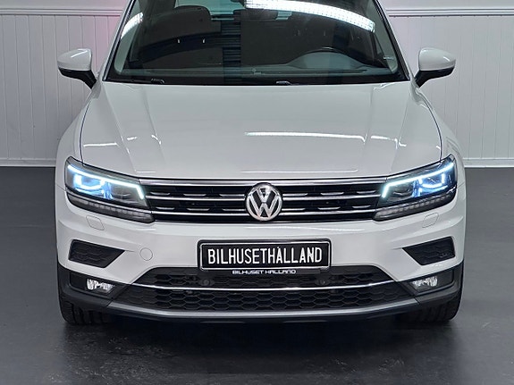 Volkswagen Tiguan 4 of 26