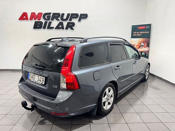 Volvo V50 5 of 17