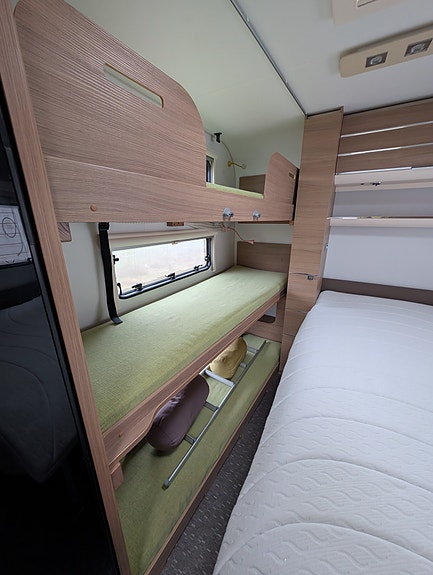 Adria Adora 593 UK 8 of 12