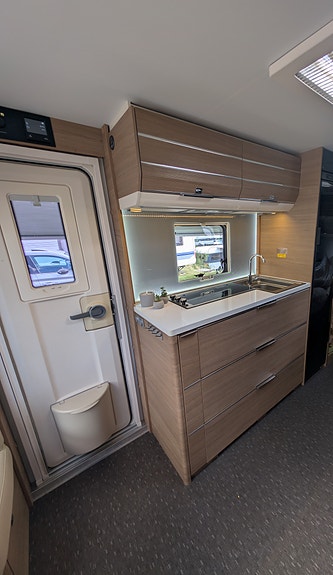 Adria Adora 593 UK 10 of 12
