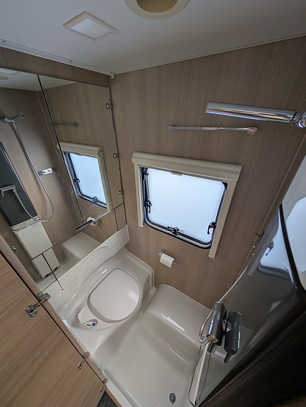 Adria Adora 593 UK 12 of 12