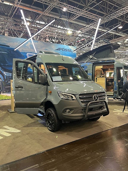 Pössl Roadstar XT 4X4 Mercedes 190hk  Automat 15 of 26