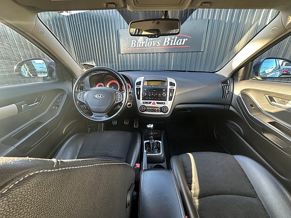 Kia ProCeed 10 of 10