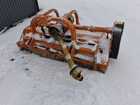 Berti SLAGSLÅT. EKR S200