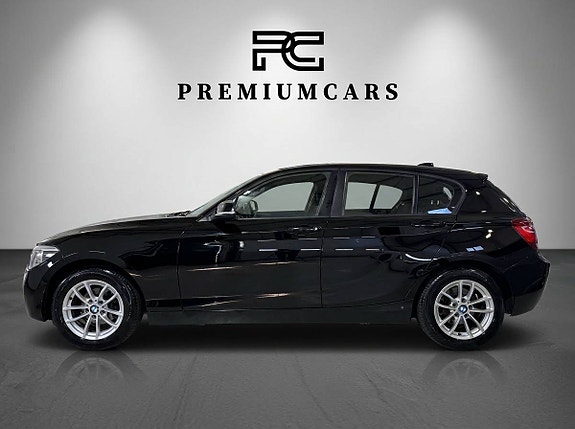 BMW 116d 3 of 5