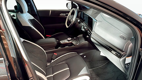 Kia Sportage 3 of 5