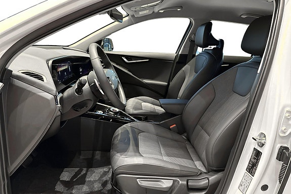 Kia Niro 12 of 23