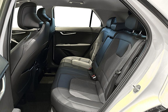 Kia Niro 15 of 23