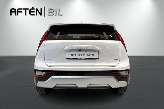 Kia Niro 8 of 23