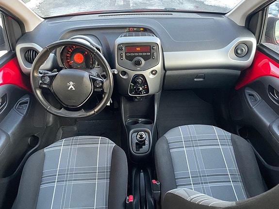 Peugeot 108 9 of 13