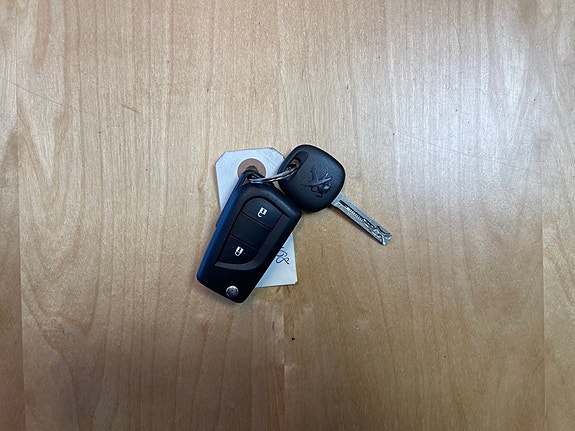Peugeot 108 12 of 13