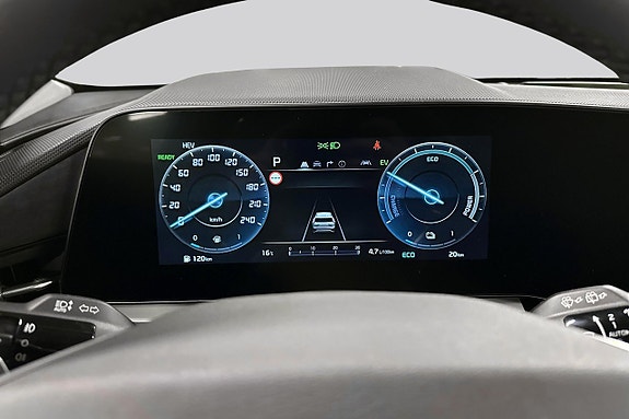 Kia Niro 16 of 21