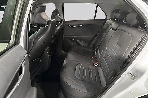 Kia Niro 10 of 21