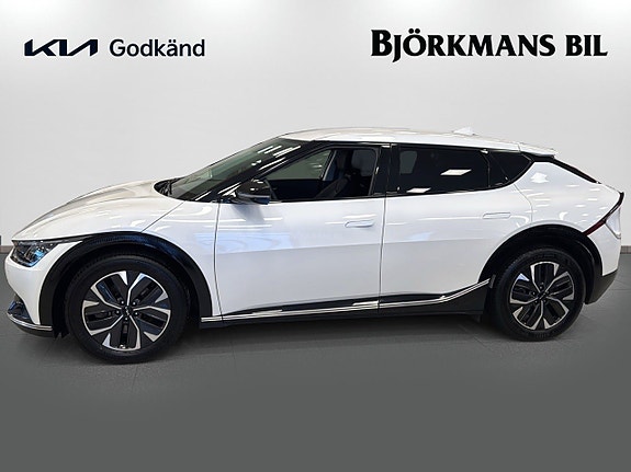 Kia EV6 4 of 5