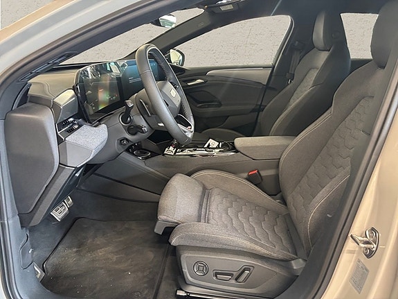 Audi A6 4 of 5