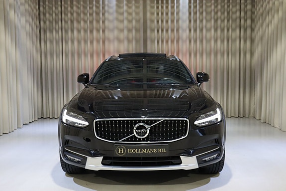 Volvo V90 Cross Country 5 of 5