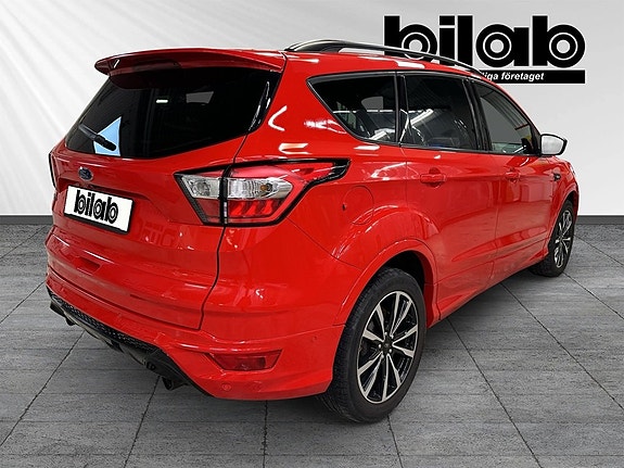 Ford Kuga 4 of 9