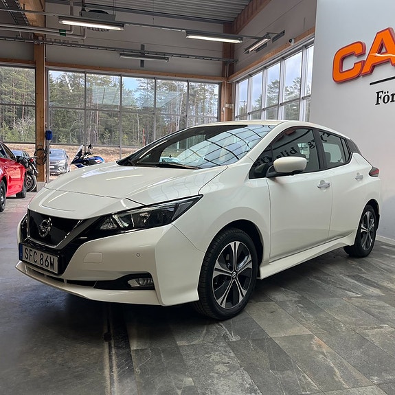 Nissan Leaf 5 of 5