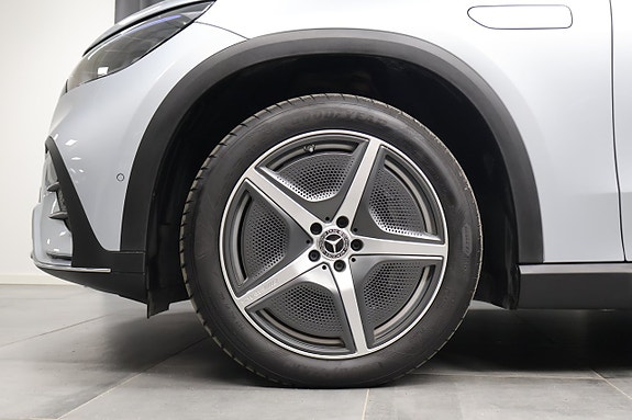 Mercedes-Benz EQE SUV 5 of 5