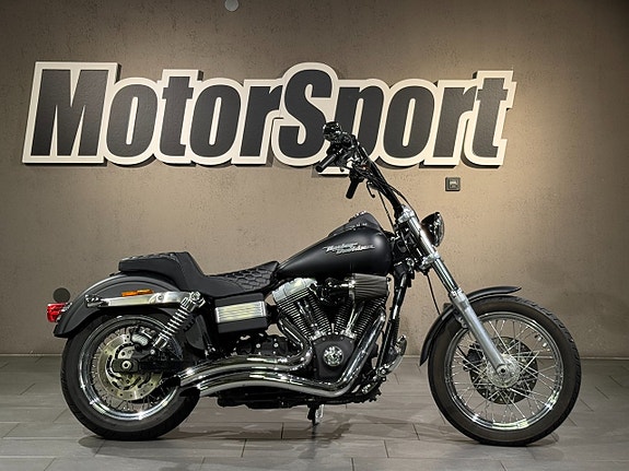 Harley-Davidson DYNA STREET BOB FXDB