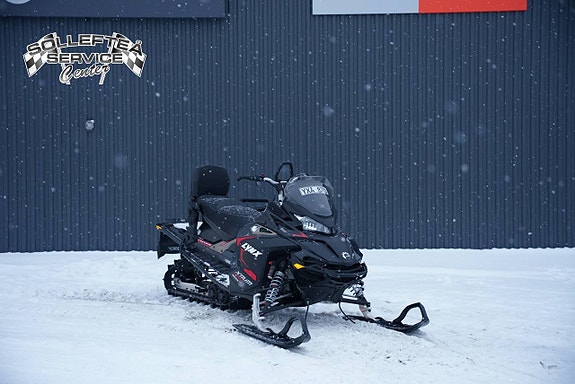 LYNX XTRIM 850 E-TEC 137" -18