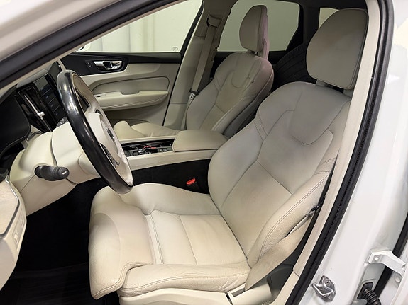 Volvo XC60 7 of 9