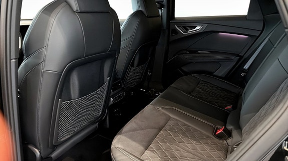 Audi Q4 e-tron 11 of 14