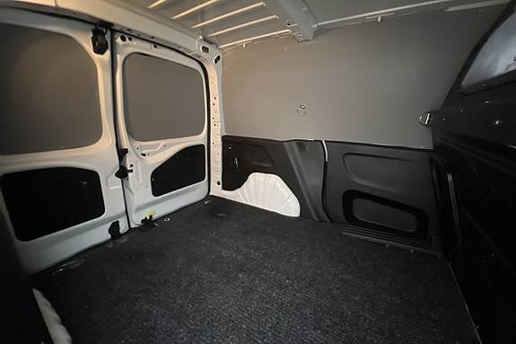 Citroen Berlingo 10 of 21