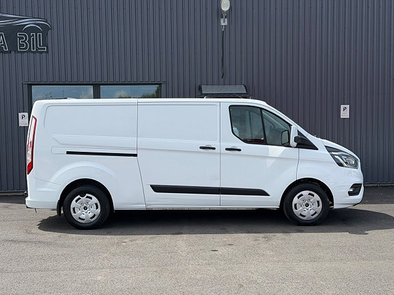 Ford Transit Custom 6 of 17