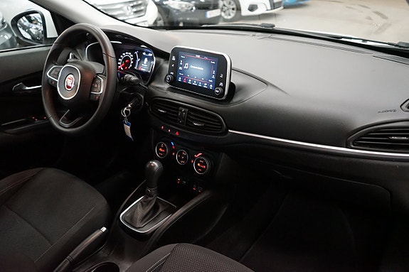 Fiat Tipo 17 of 22