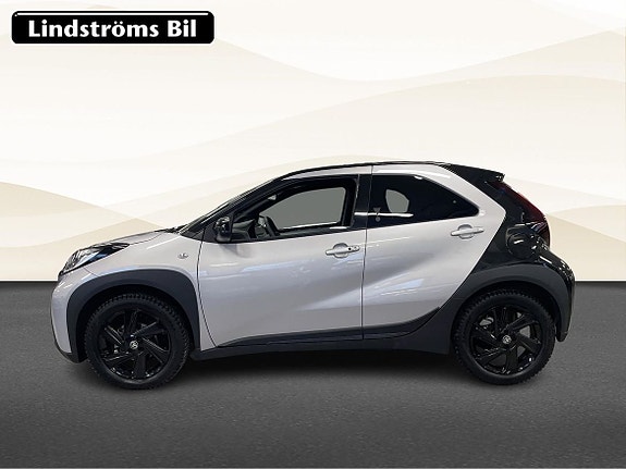 Toyota Aygo X 6 of 21