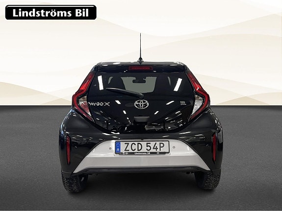 Toyota Aygo X 8 of 21