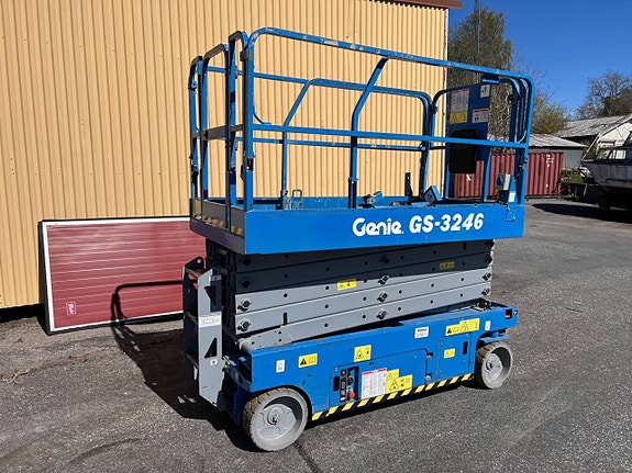 GENIE GS-3246 Saxlift – 11,8 m – Batteridriven –Nybesiktigad 3 of 5