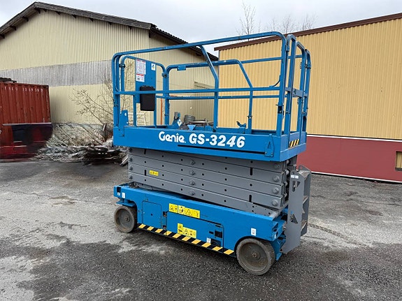 GENIE GS-3246 Saxlift – 11,8 m – Batteridriven –Nybesiktigad 4 of 4