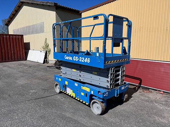 GENIE GS-3246 Saxlift – 11,8 m – Batteridriven –Nybesiktigad 4 of 5