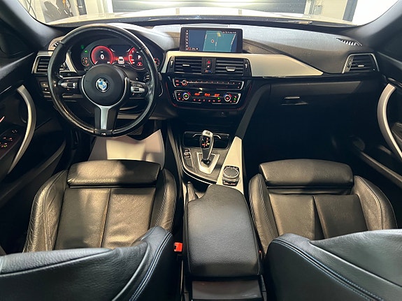 BMW 320 11 of 19