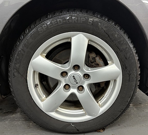 Renault Megane III 6 of 11