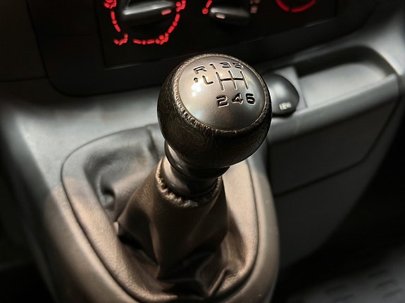 Citroen 2.0 HDi 18 of 21