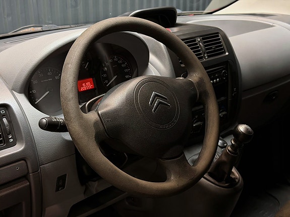 Citroen 2.0 HDi 13 of 21