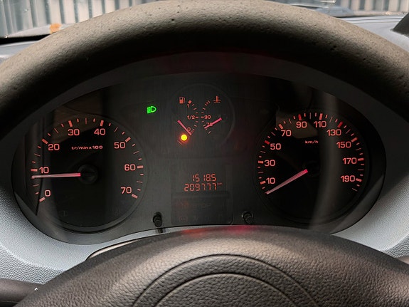 Citroen 2.0 HDi 17 of 21
