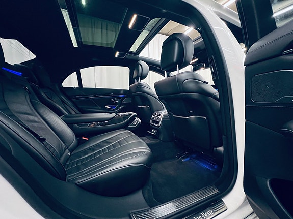 Mercedes-Benz S350 8 of 26