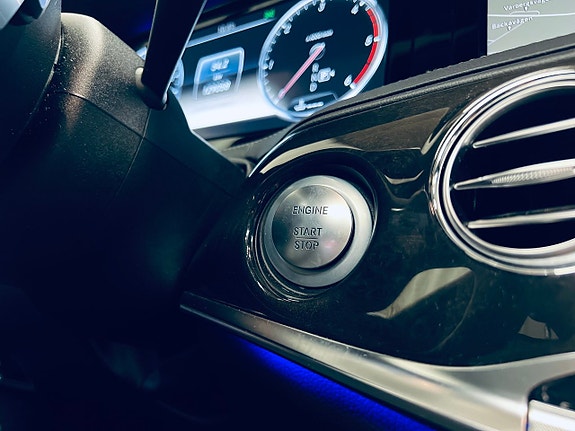Mercedes-Benz S350 10 of 26
