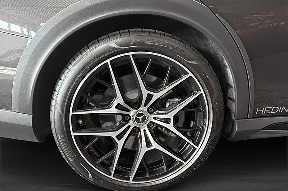 Mercedes-Benz E300 de 5 of 12