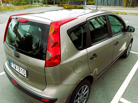 Nissan Note 7 of 9