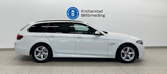 BMW 530d 4 of 5