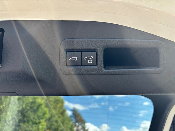 Subaru Solterra 10 of 26