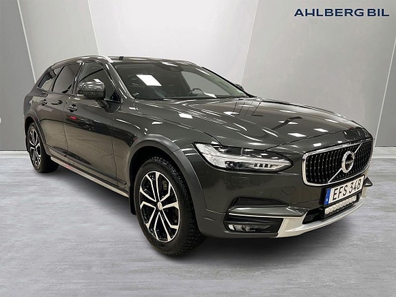 Volvo V90 Cross Country