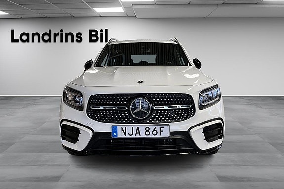 Mercedes-Benz GLB200 2 of 5