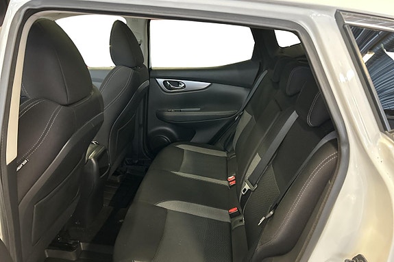 Nissan Qashqai 16 of 19